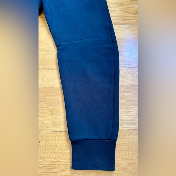 Nike Sportswear Tech Fleece Mens Small Black Joggers Zip Pocket CU4495-010 - Picture 12 of 16